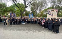 حضور مدیریت و جمعی از کارکنان شبکه بهداشت و درمان سلماس در مراسم بدرقه شهدای خدمت در تبریز